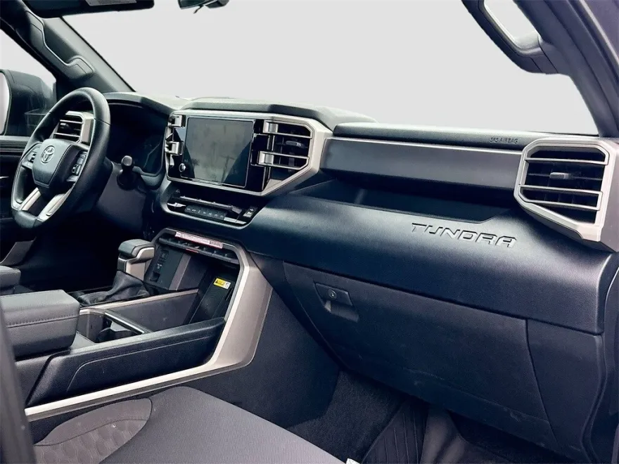 2025 Toyota Tundra SR5 photo 1
