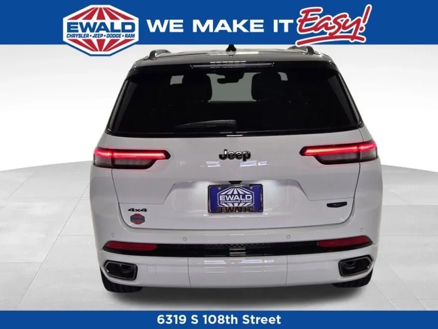 2025 Jeep Grand Cherokee L Summit photo 1
