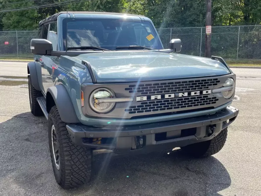 2021 Ford Bronco Badlands photo 1