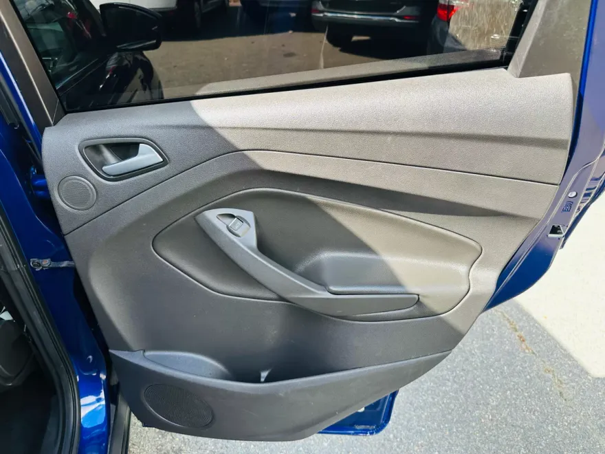 2016 Ford Escape SE photo 1