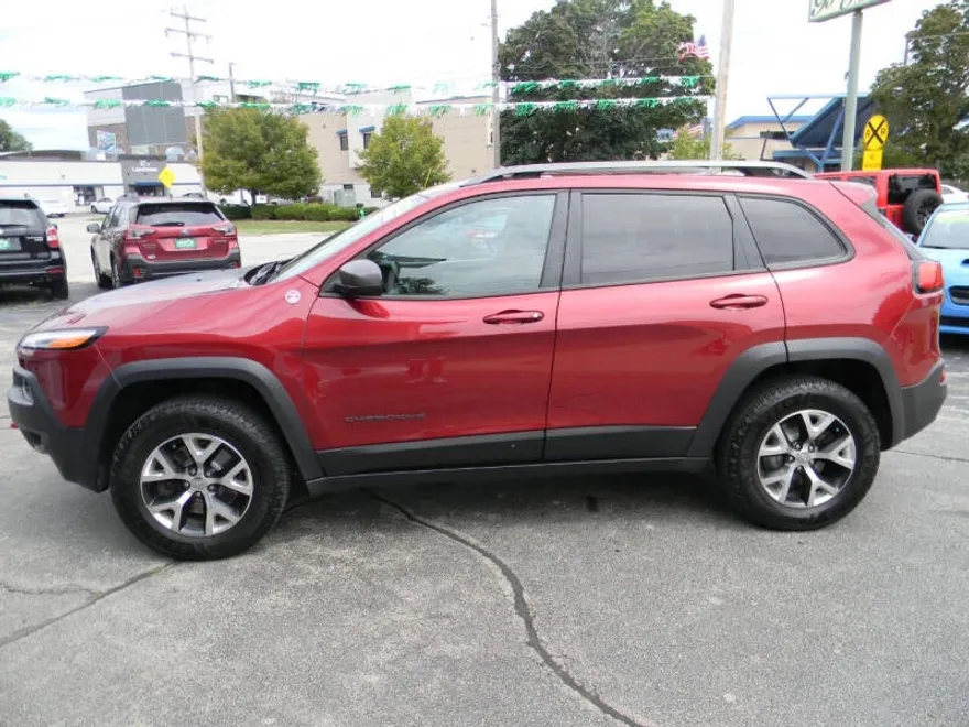 2017 Jeep Cherokee Trailhawk photo 1