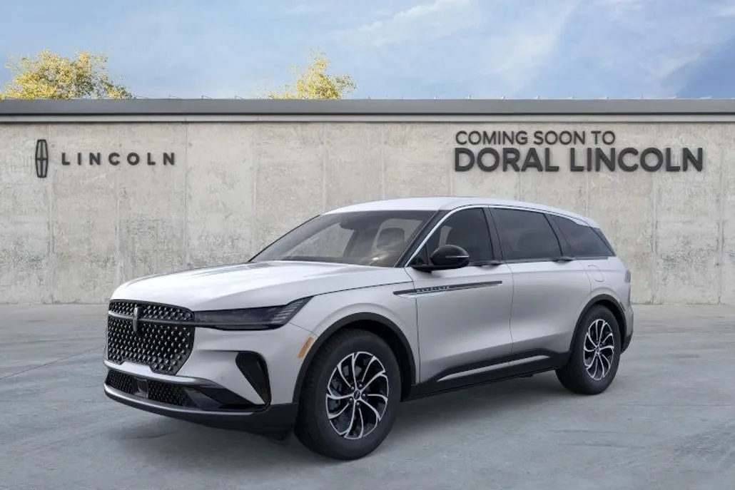 2025 Lincoln Nautilus Premiere photo 1