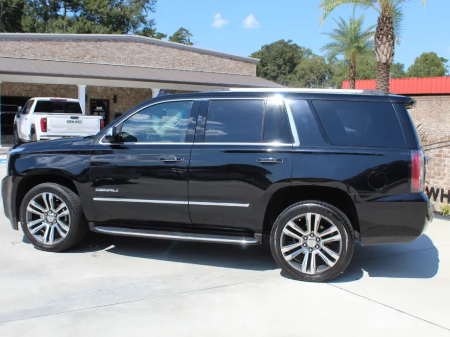 2018 Gmc Yukon Denali photo 1