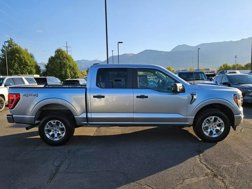 2023 Ford F-150 XLT photo 1