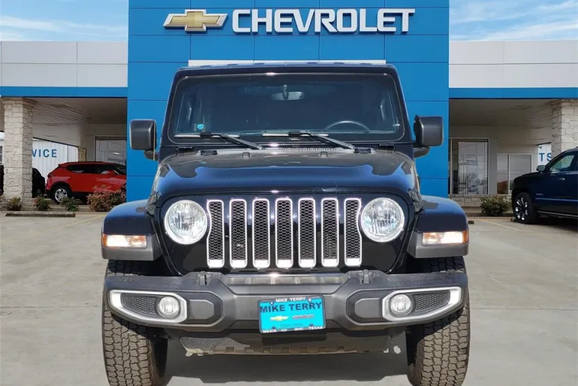 2023 Jeep Wrangler Sahara photo 1