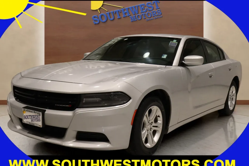 2021 Dodge Charger SXT photo 1