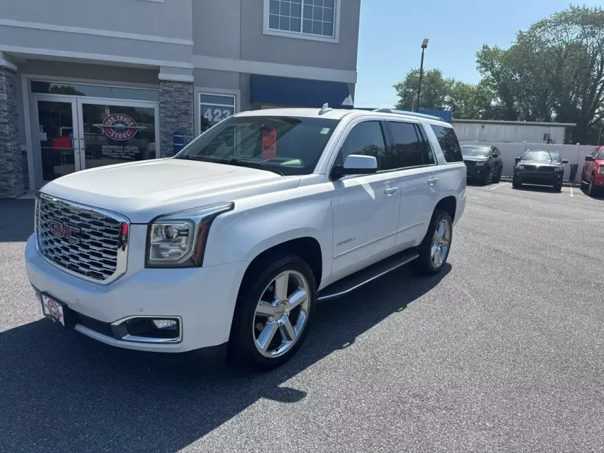 2020 Gmc Yukon Denali photo 1