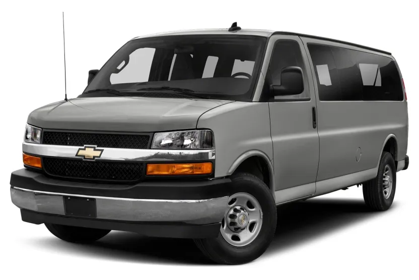 2020 Chevrolet Express 3500 LT Passenger Van photo 1