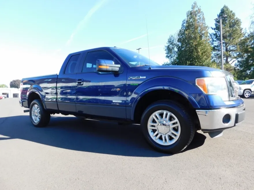2011 Ford F-150 Lariat photo 1