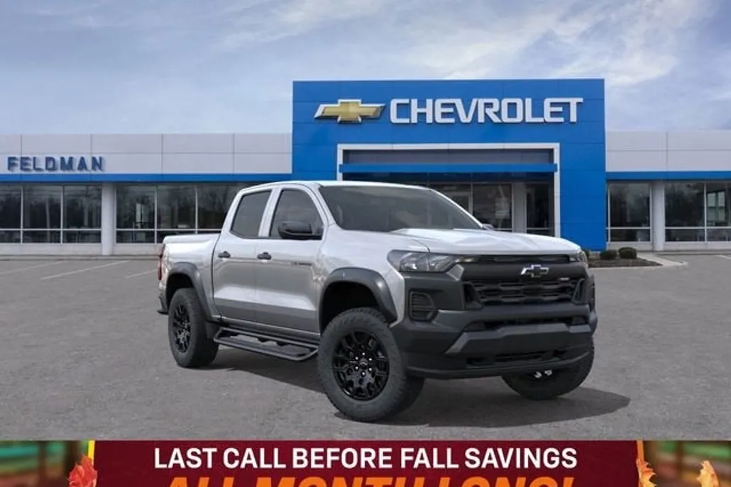 2026 Chevrolet Colorado Trail Boss photo 1
