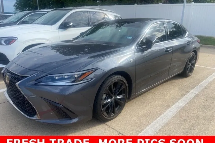 2022 Lexus ES 350 F SPORT photo 1