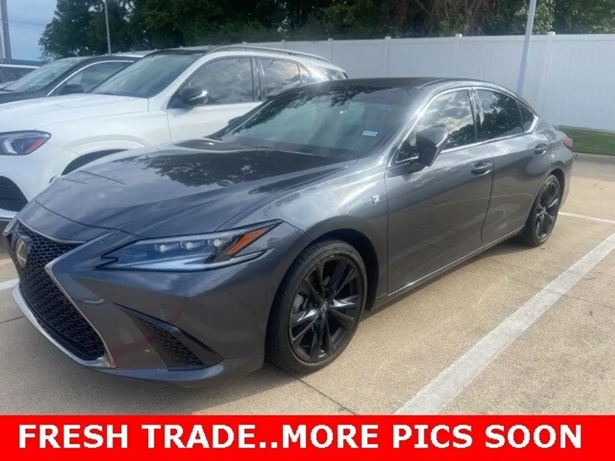 2022 Lexus ES 350 F SPORT photo 1