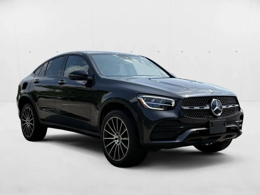 2023 Mercedes Benz GLC 300 4MATIC Coupe photo 1