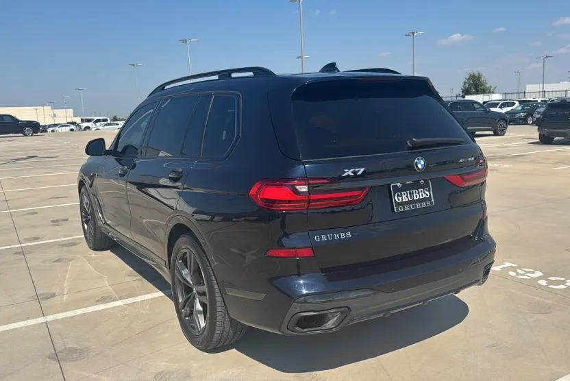 2021 Bmw X7 xDrive40i photo 1