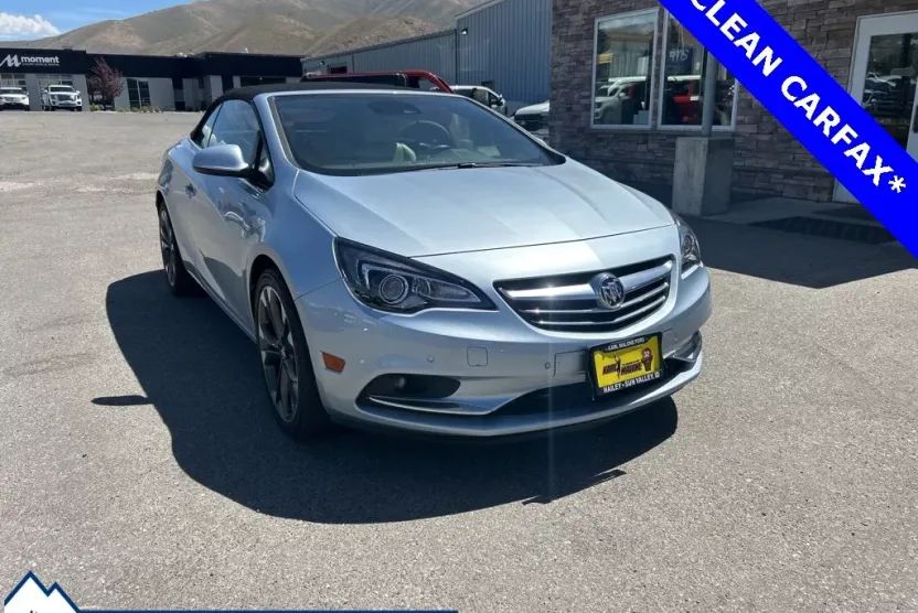 2017 Buick Cascada Premium photo 1