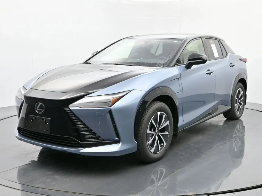 2025 Lexus RZ Premium photo 1