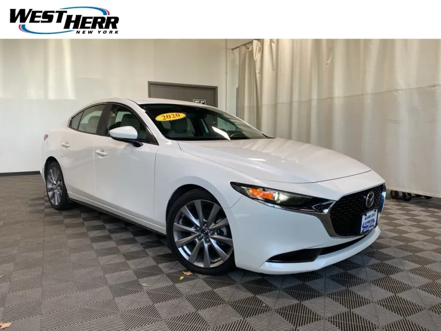 2020 Mazda Mazda3 Preferred photo 1