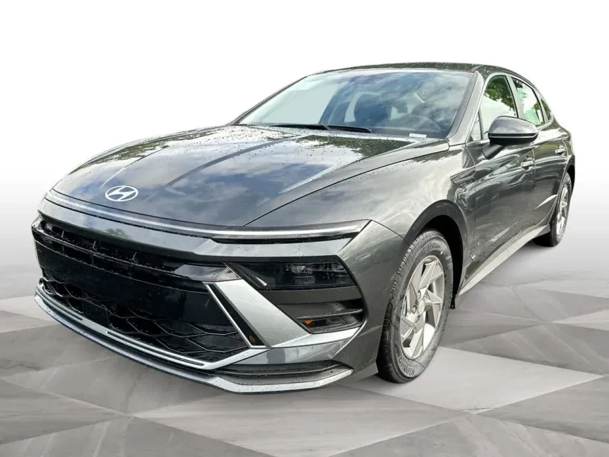 2026 Hyundai Sonata SE photo 1