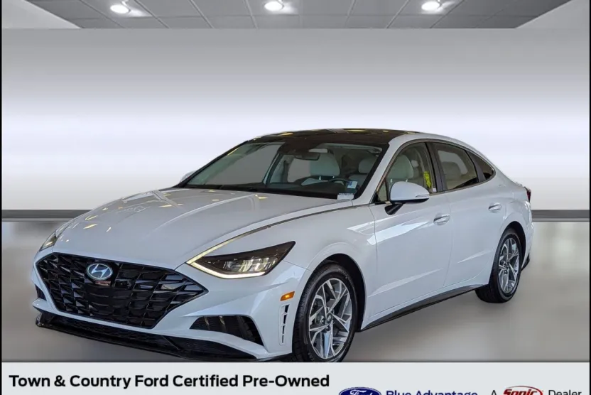 2022 Hyundai Sonata SEL Convenience N Line photo 1