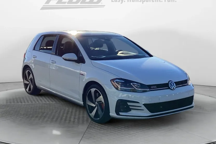 2020 Volkswagen Golf GTI Autobahn photo 1