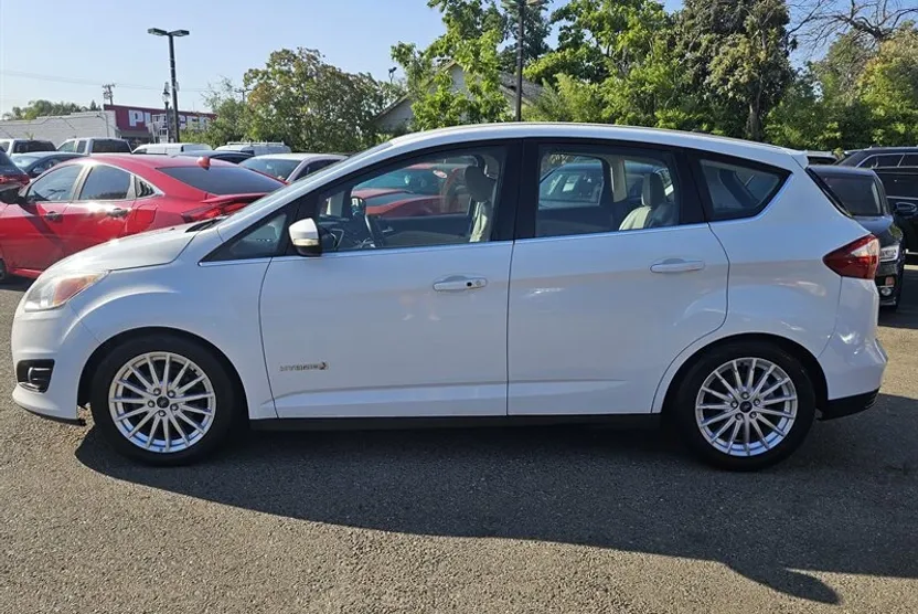 2015 Ford C-Max Hybrid SEL photo 1