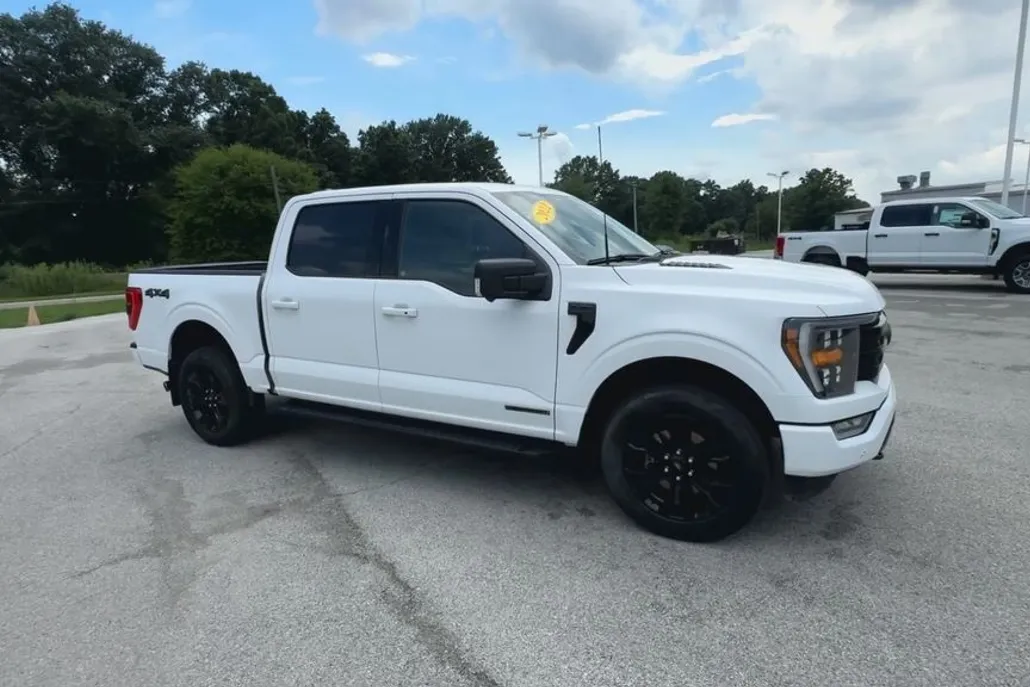 2022 Ford F-150 XLT photo 1