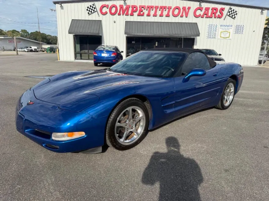 2002 Chevrolet Corvette Convertible photo 1