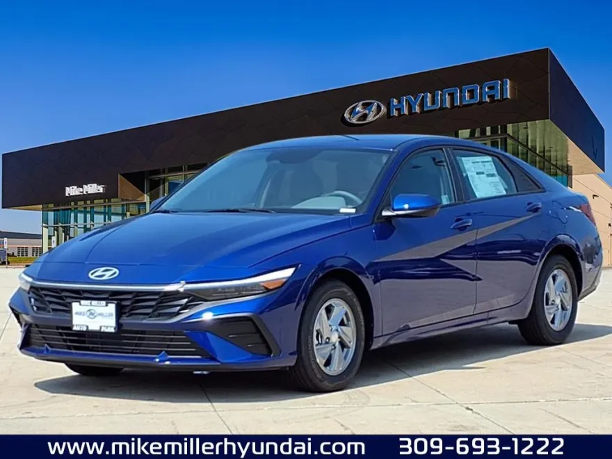 2025 Hyundai Elantra SE photo 1