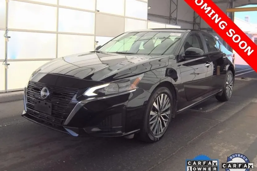 2025 Nissan Altima 2.5 SV photo 1