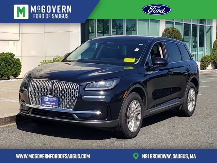 2023 Lincoln Corsair Standard photo 1