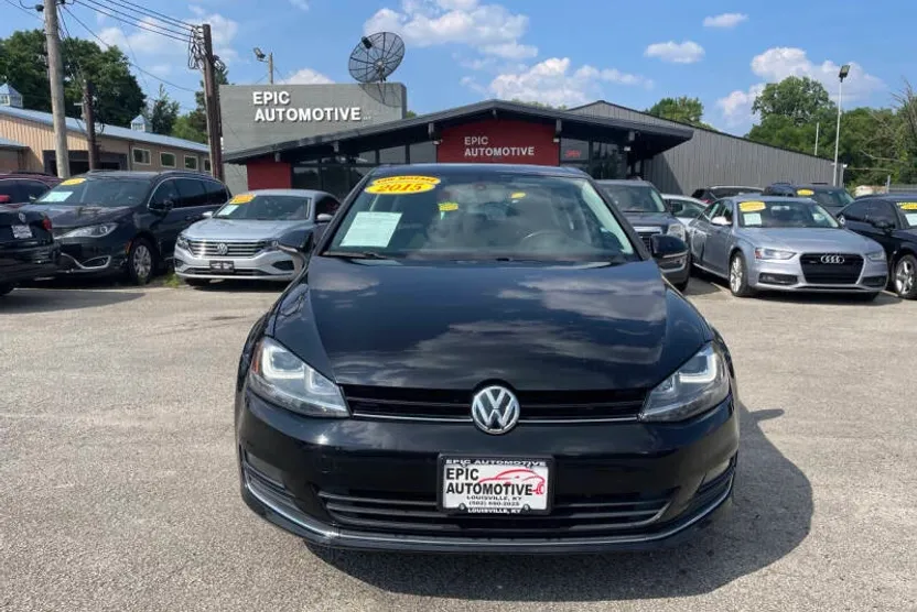 2015 Volkswagen Golf 1.8T TDI photo 1