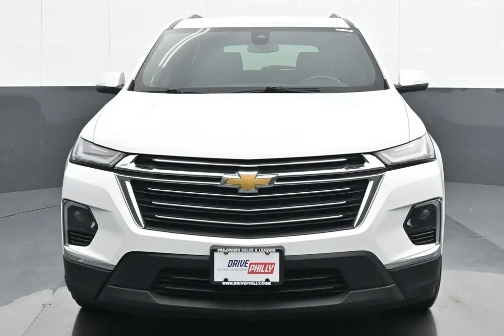 2022 Chevrolet Traverse photo 1