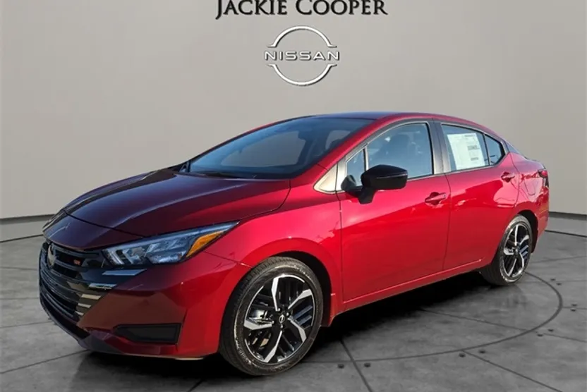 2025 Nissan Versa 1.6 SR photo 1