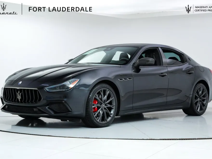 2022 Maserati Ghibli Modena Q4 photo 1