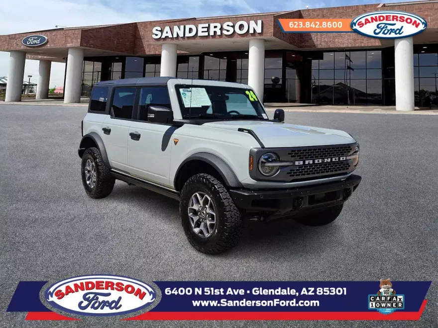 2024 Ford Bronco Badlands photo 1