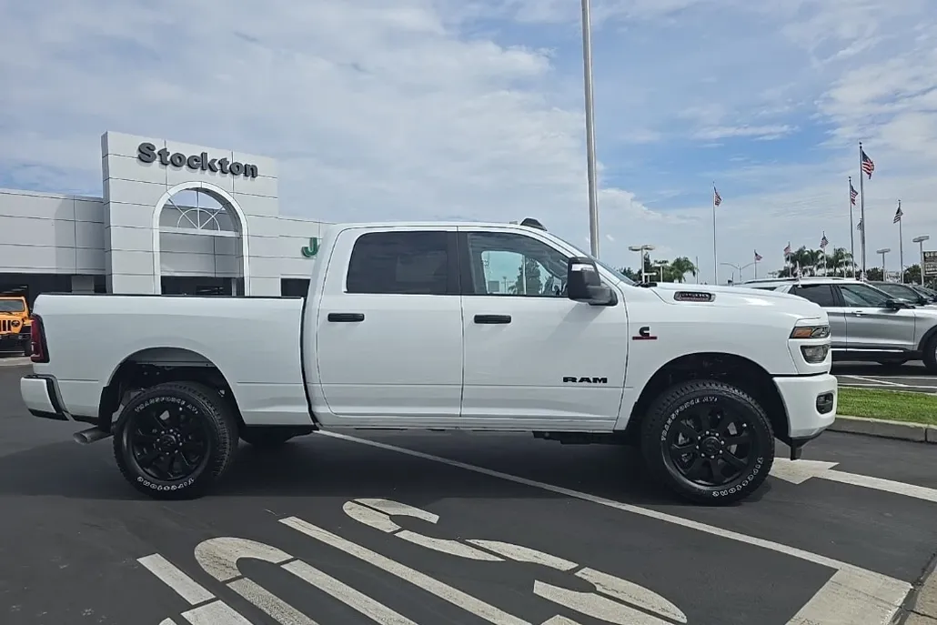 2025 Ram 2500 Big Horn photo 1