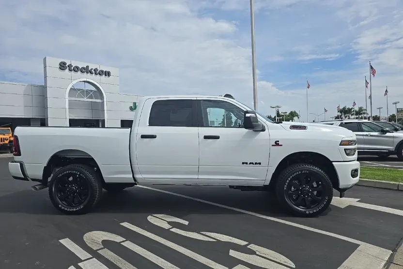 2025 Ram 2500 Big Horn photo 1