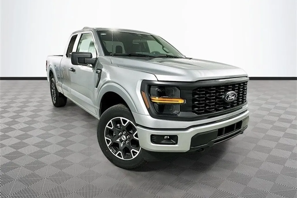 2025 Ford F-150 STX photo 1
