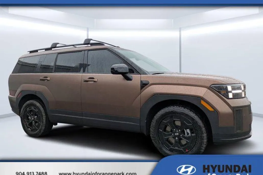 2025 Hyundai Santa Fe XRT photo 1