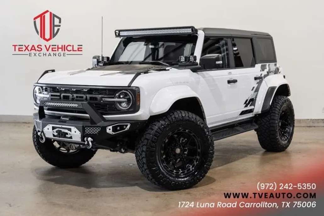 2023 Ford Bronco Raptor photo 1