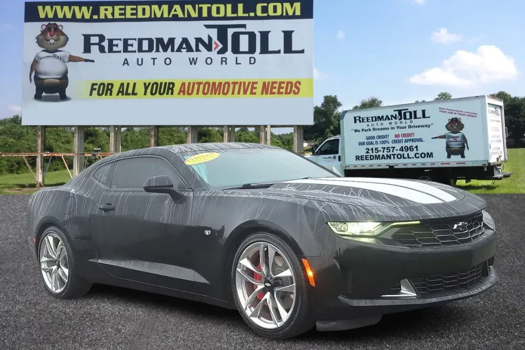 2021 Chevrolet Camaro 1LT photo 1