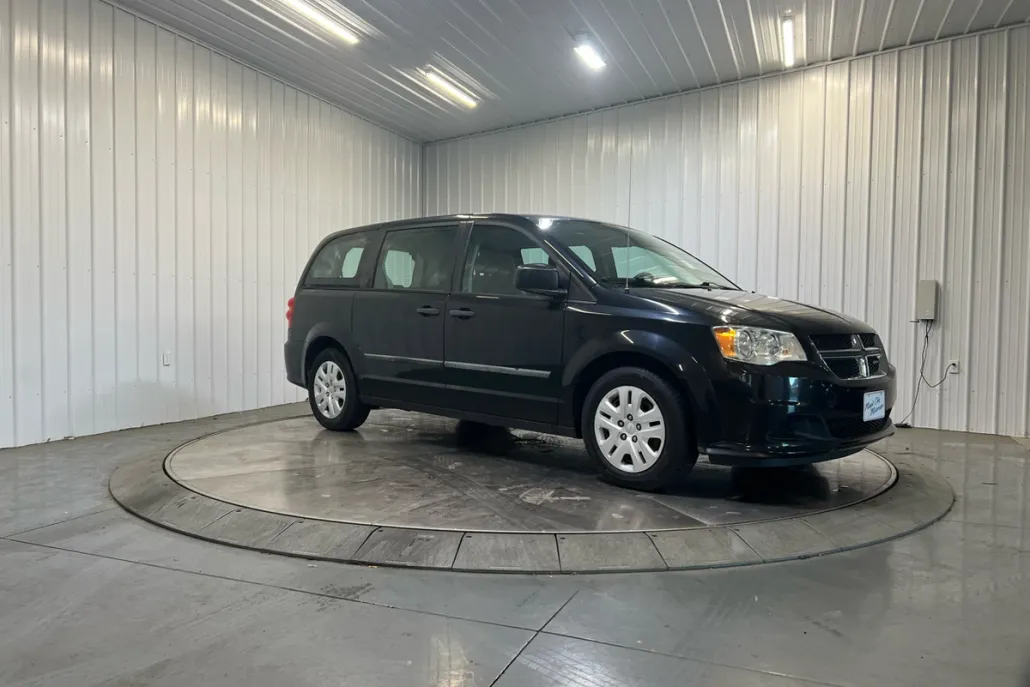 2014 Dodge Grand Caravan SE photo 1