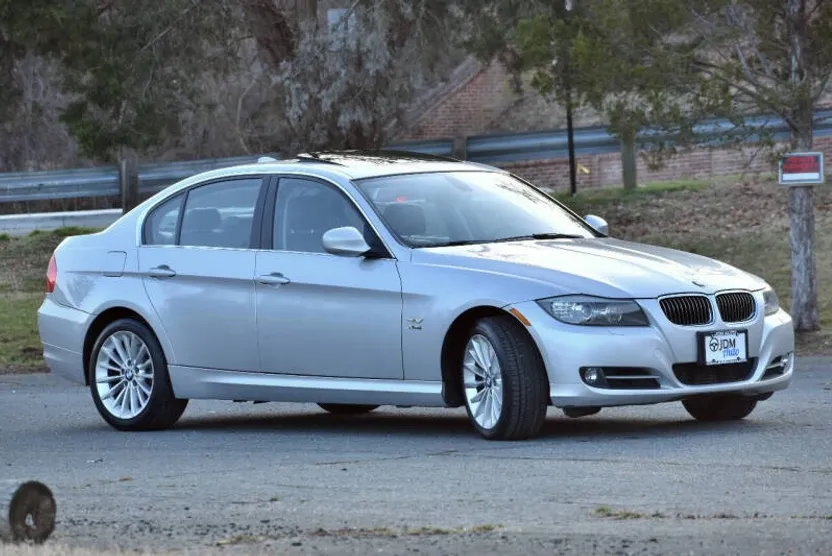 2011 Bmw 335i xDrive photo 1