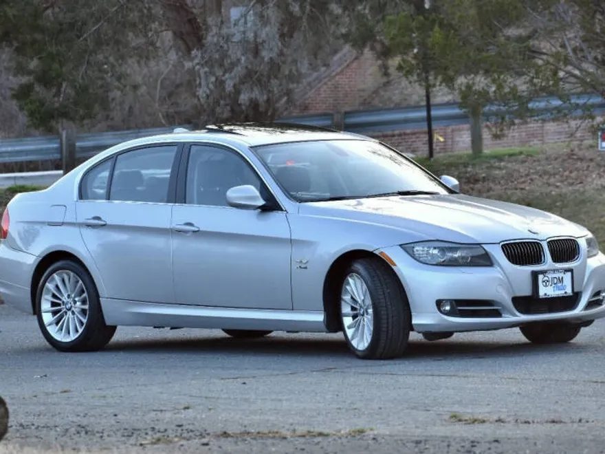 2011 Bmw 335i xDrive photo 1