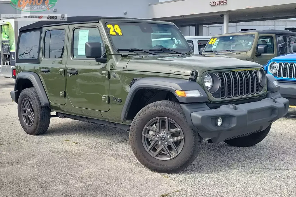 2024 Jeep Wrangler Sport S photo 1
