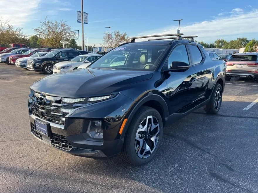 2024 Hyundai Santa Cruz Limited photo 1
