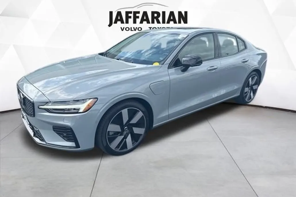 2024 Volvo S60 Recharge Ultimate photo 1