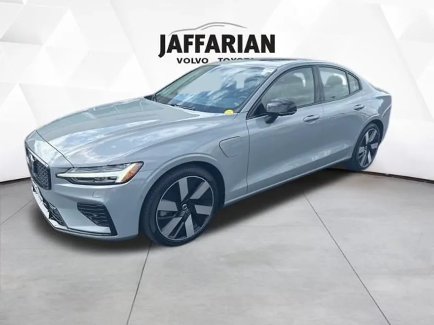 2024 Volvo S60 Recharge Ultimate photo 1