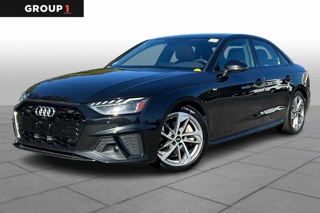 2021 Audi A4 S line Premium Plus 45 TFSI Quattro photo 1