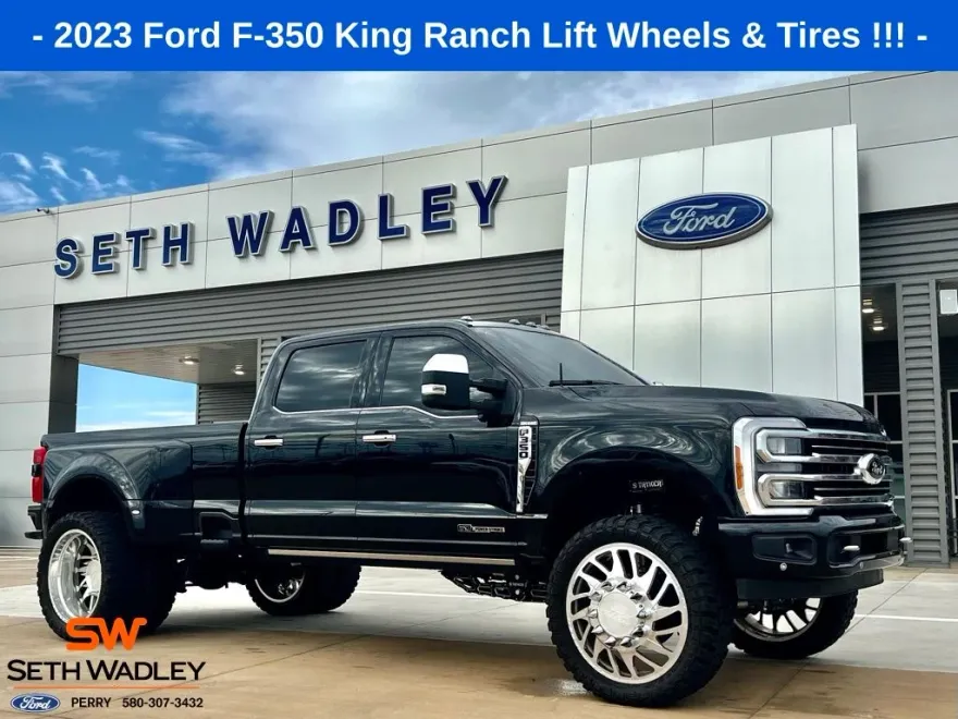 2023 Ford F-350 photo 1